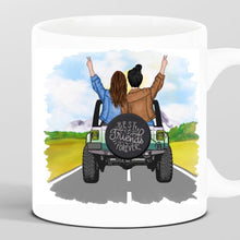 Laden Sie das Bild in den Galerie-Viewer, Personalisierte Freundinnen Tasse - Jeep
